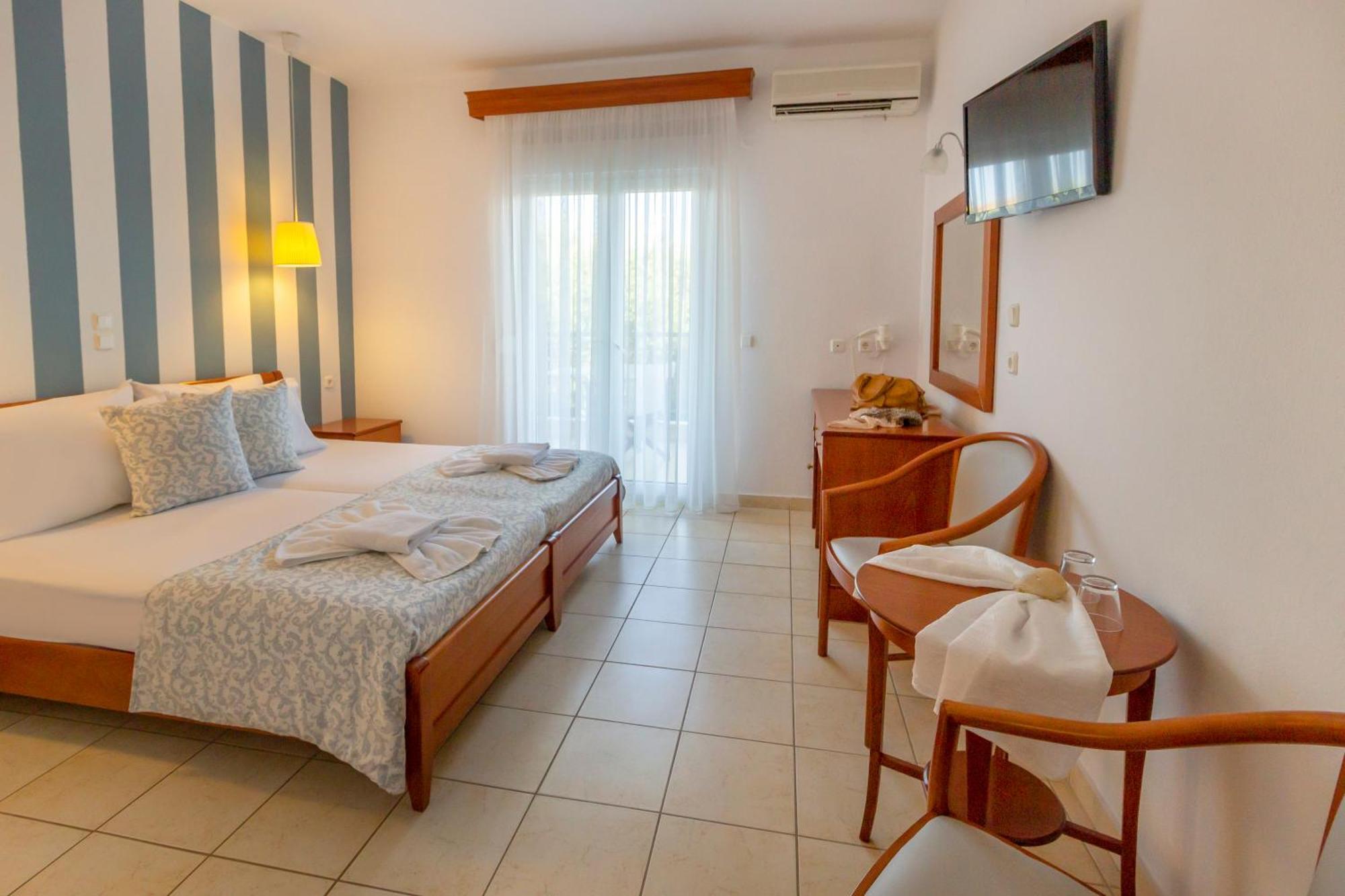 Evripidis Hotel Афітос Екстер'єр фото